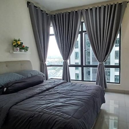 Homestay Arc @ Austin Hills Jb Джохор-Бару Экстерьер фото